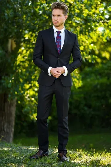 Manzetti Slim fit öltöny